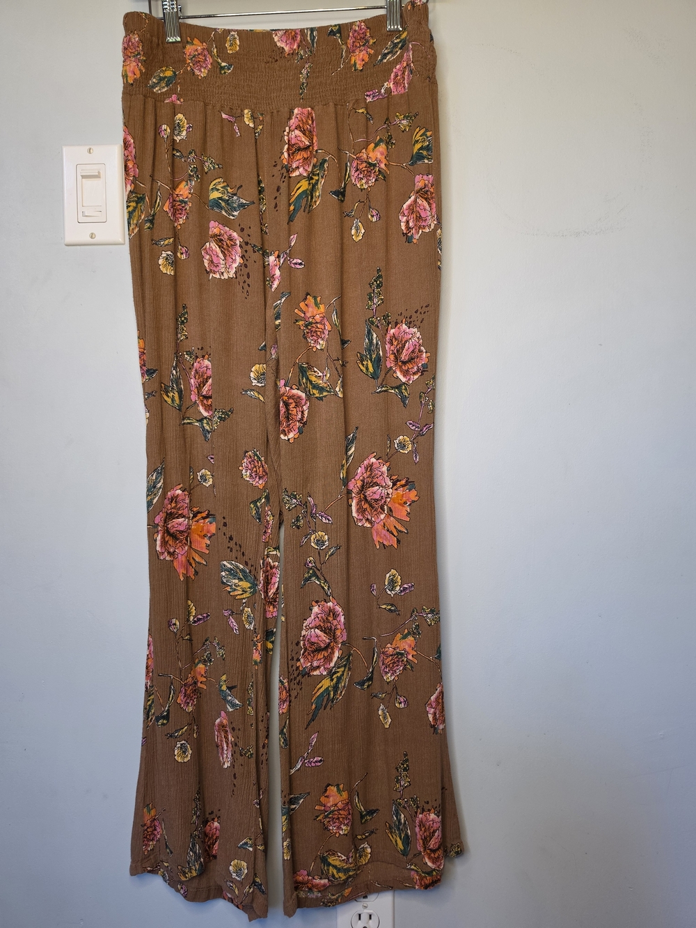 O'Neill Wide Leg Flare Pants Camel Floral Boho Smocked Waist Flowy L